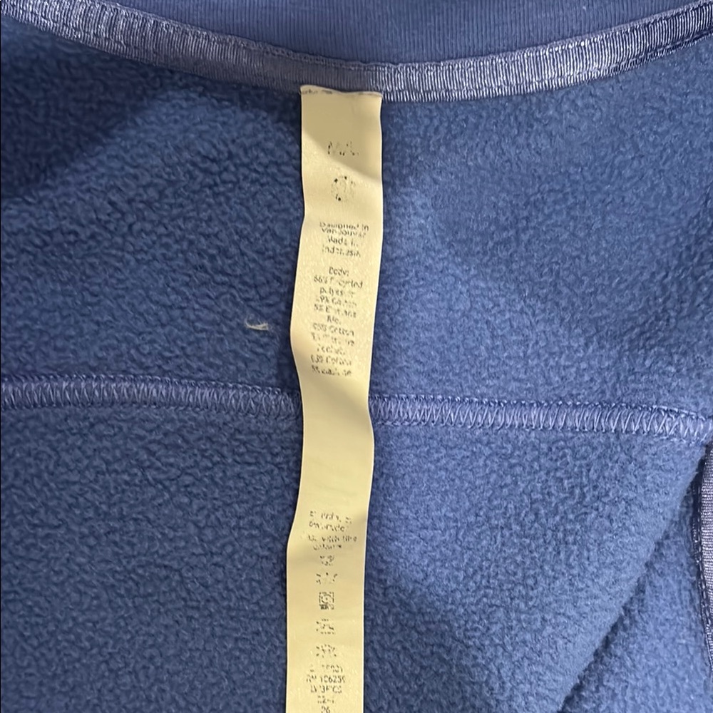 Women’s lululemon M/L oversized suba Blue Quarter-Zip Sweater - Picture 2 of 3
